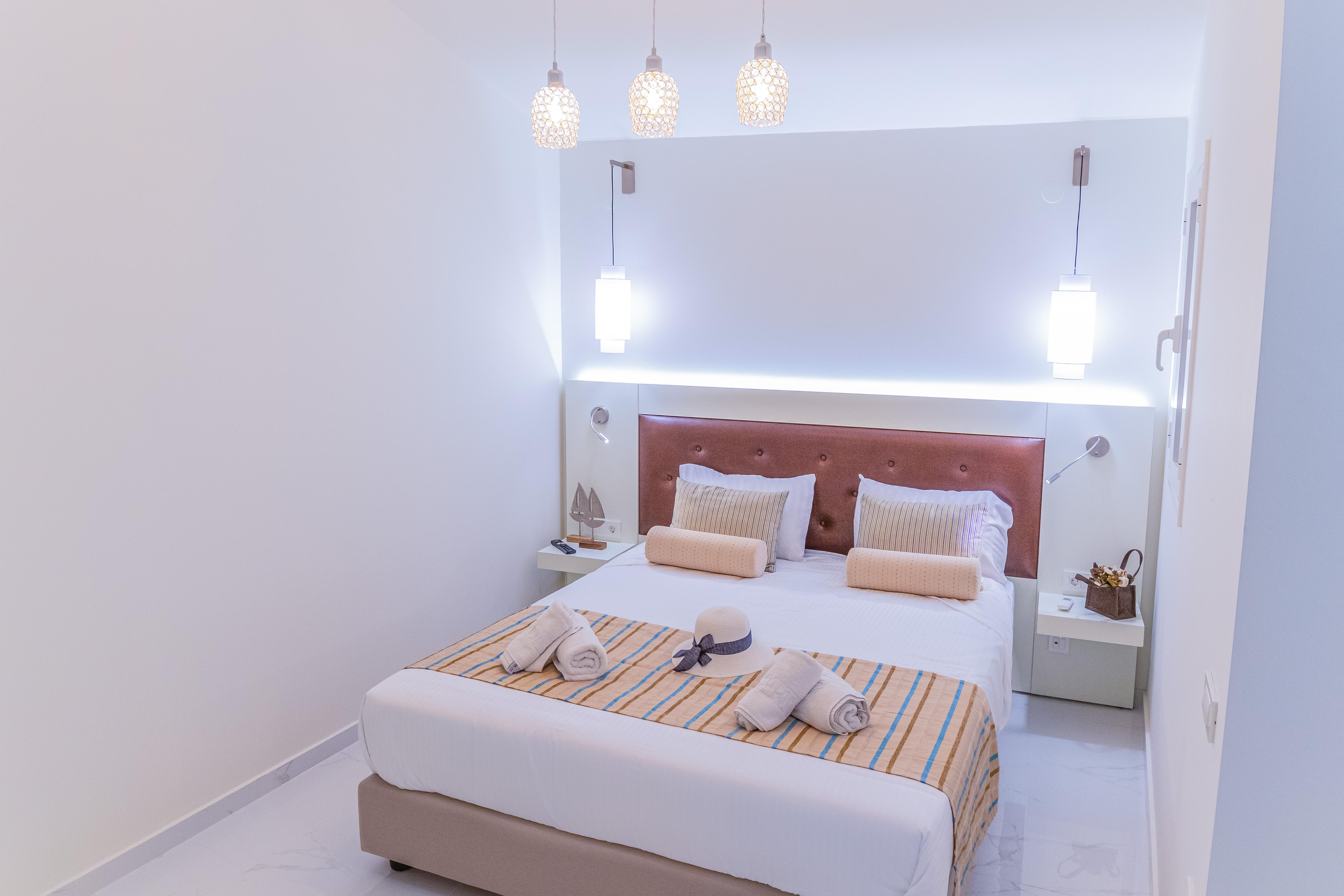 Camelot Royal Beds By Estia Aparthotel Stalida Bagian luar foto