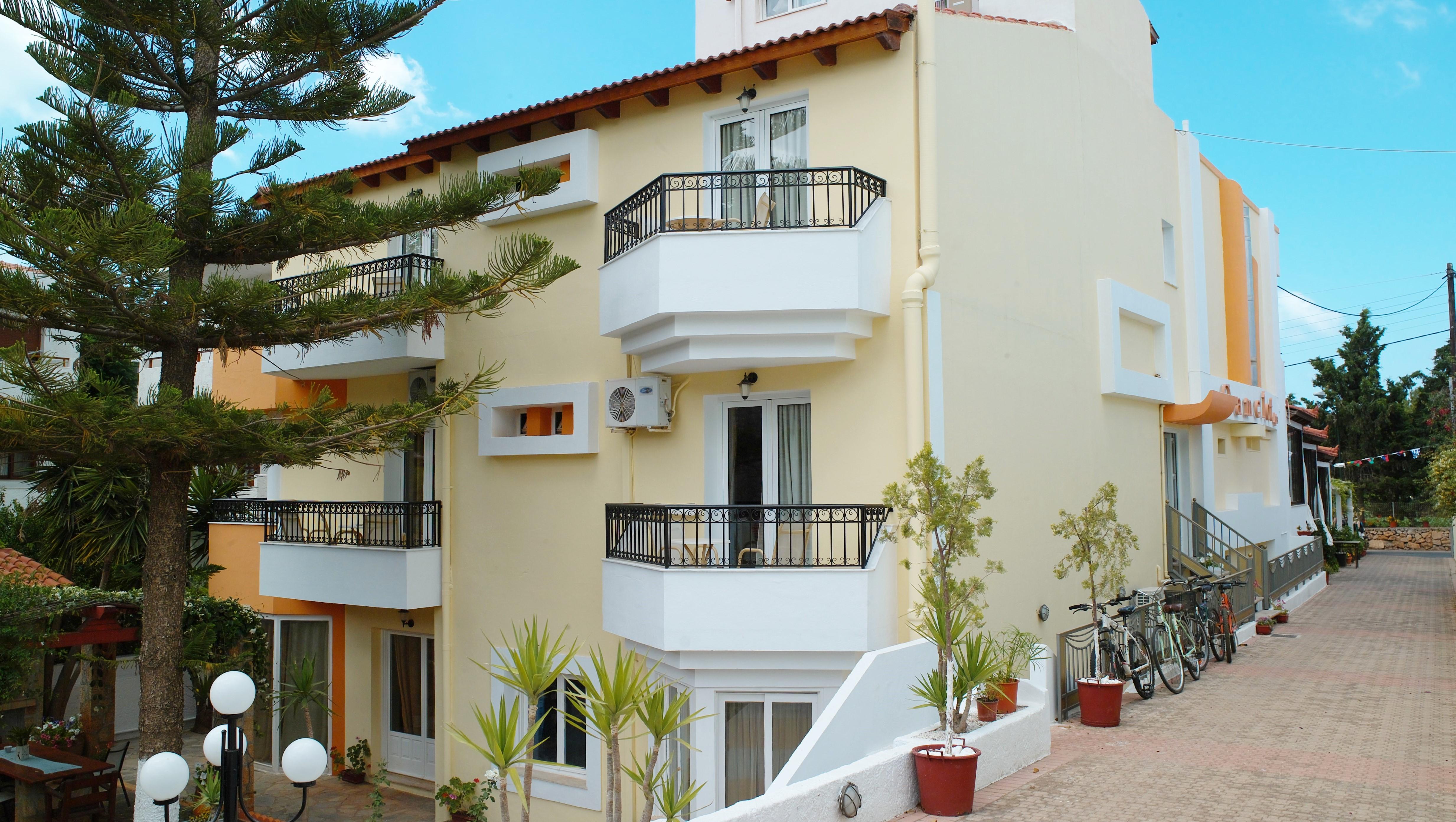 Camelot Royal Beds By Estia Aparthotel Stalida Bagian luar foto